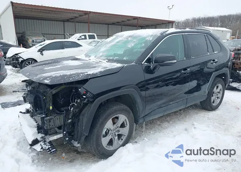 2025 Toyota Rav4 Xle z USA, uszkodzony, nr VIN 2T3P1RFV2SW563682